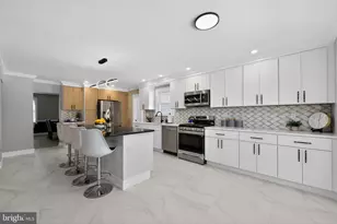 1225 Cardinal Lake Dr, Cherry Hill, NJ 08003 - Photo 5