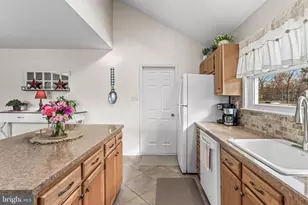 2212 Kingsford Ln, Waterford Township, NJ 08004 - Photo 15