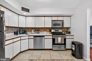 147 Baker Ave, Waterford Township, NJ 08004 - Photo 9