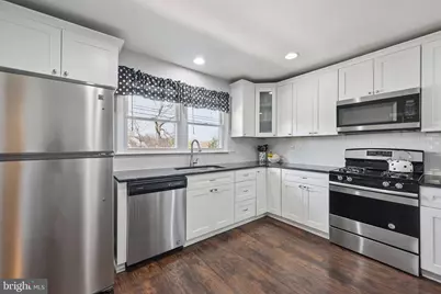 50 Gravers Lane, Gloucester Township, NJ 08012 - Photo 9