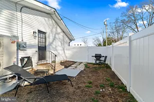 225 Pennsylvania Ave, Clementon, NJ 08021 - Photo 25