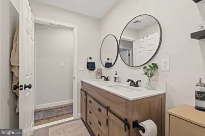 225 Pennsylvania Avenue, Clementon, NJ 08021 - Photo 19