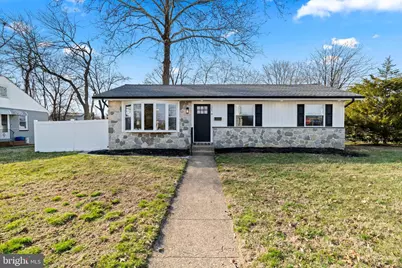 225 Pennsylvania Avenue, Clementon, NJ 08021 - Photo 1