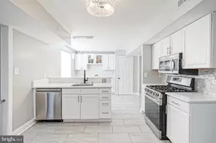 142 St Moritz Dr, Sicklerville, NJ 08081 - Photo 5