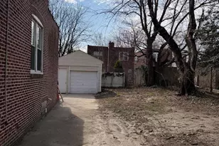 1352 Carl Miller Blvd, Camden, NJ 08104 - Photo 25