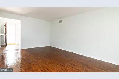 61 Oak Forest Drive, Sicklerville, NJ 08081 - Photo 7