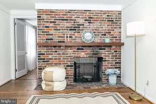 105 Deerfield Dr, Cherry Hill, NJ 08034 - Photo 17