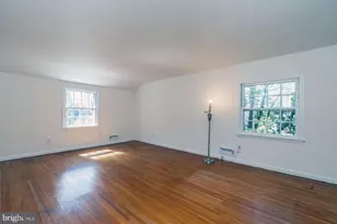 105 Deerfield Dr, Cherry Hill, NJ 08034 - Photo 21