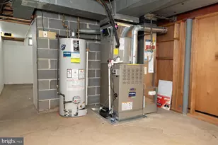 105 Deerfield Dr, Cherry Hill, NJ 08034 - Photo 39