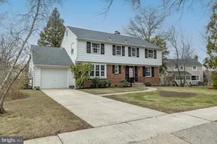 105 Deerfield Dr, Cherry Hill, NJ 08034 - Photo 3