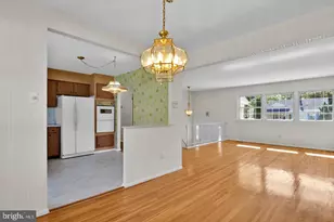131 Middlesex Ave, Voorhees, NJ 08043 - Photo 11