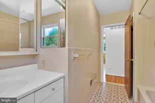 131 Middlesex Ave, Voorhees, NJ 08043 - Photo 27