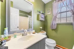 8201 Weymouth Dr, Pennsauken, NJ 08109 - Photo 27