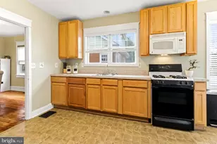 17 W Gloucester Pike, Barrington, NJ 08007 - Photo 9