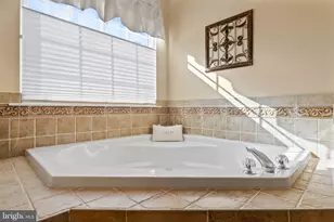 10 Laurel Wood Ct, Laurel Springs, NJ 08021 - Photo 41