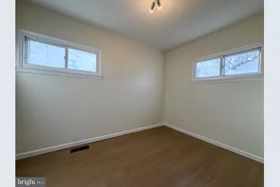 50 E Maple Avenue, Bellmawr, NJ 08031 - Photo 7