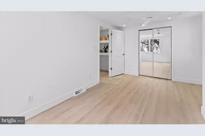 300 W Holly Avenue, Oaklyn, NJ 08107 - Photo 23