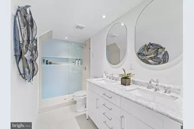 300 W Holly Avenue, Oaklyn, NJ 08107 - Photo 27