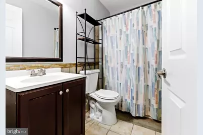 576 Washington Street, Camden, NJ 08103 - Photo 19