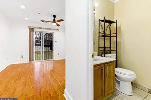 576 Washington St, Camden, NJ 08103 - Photo 11