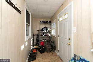 8 Wynnewood Ave, Collingswood, NJ 08108 - Photo 15