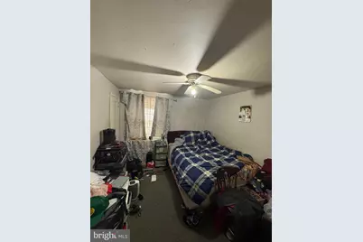 3042 Waldorf Avenue, Camden, NJ 08105 - Photo 5