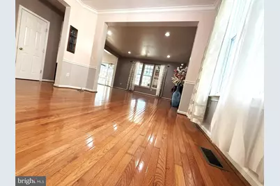 35 Springdale Drive, Gloucester City, NJ 08030 - Photo 9