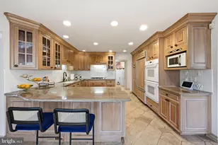 1 Windsor Dr, Voorhees, NJ 08043 - Photo 19