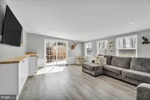 4 Pin Oak Dr, Waterford Township, NJ 08004 - Photo 11