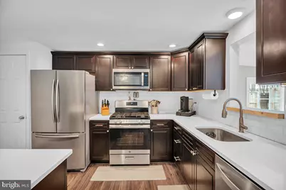 4 Pin Oak Drive, Waterford Township, NJ 08004 - Photo 9