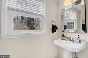 135 Barcroft Dr, Cherry Hill, NJ 08034 - Photo 21