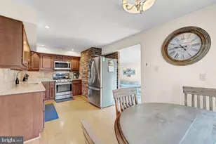 135 Barcroft Dr, Cherry Hill, NJ 08034 - Photo 17