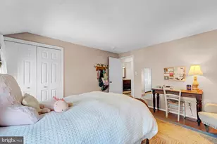 135 Barcroft Dr, Cherry Hill, NJ 08034 - Photo 27