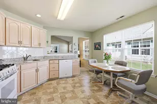 1 Glenview Ct, Gibbsboro, NJ 08026 - Photo 5