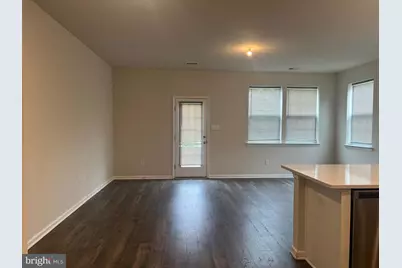 106 Sickler Ct, Sicklerville, NJ 08081 - Photo 5