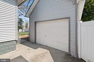 132 Hickman Ave, Gloucester City, NJ 08030 - Photo 3