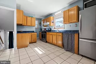 132 Hickman Ave, Gloucester City, NJ 08030 - Photo 13