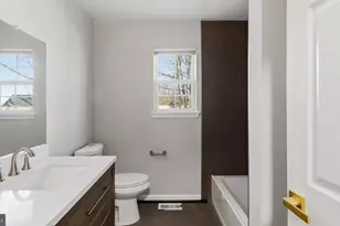 17 Carroll Ct, Sicklerville, NJ 08081 - Photo 33