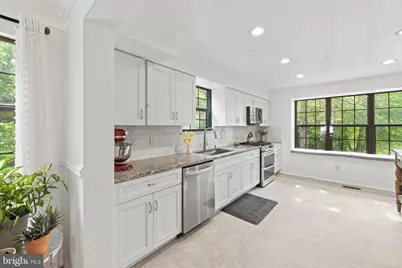 37 Chatham Drive, Voorhees, NJ 08043 - Photo 11