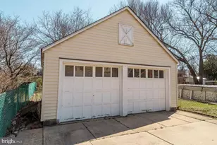 315 Evergreen Ave, Cherry Hill, NJ 08002 - Photo 41