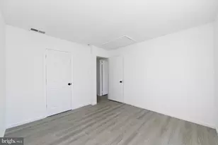 108 Chelsea Cir, Clementon, NJ 08021 - Photo 17