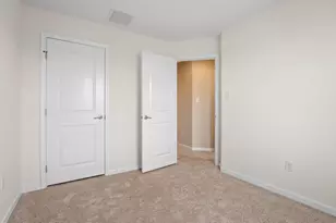 124 Village Green Ln, Sicklerville, NJ 08081 - Photo 21