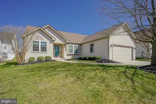 19 Joanne Dr, Sicklerville, NJ 08081 - Photo 1