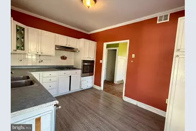 44 E Collings Avenue, Collingswood, NJ 08108 - Photo 9