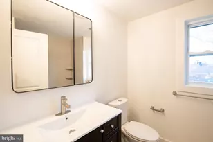 321 Iris Rd, Cherry Hill, NJ 08003 - Photo 27