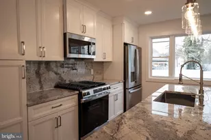 321 Iris Rd, Cherry Hill, NJ 08003 - Photo 7