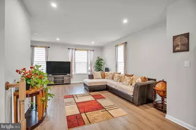 204 Freedom Way, Sicklerville, NJ 08081 - Photo 3