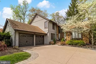 1032 Red Oak Dr, Cherry Hill, NJ 08003 - Photo 3