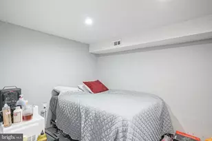 541 Randolph St, Camden, NJ 08105 - Photo 21