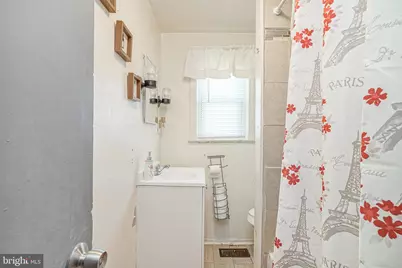 541 Randolph Street, Camden, NJ 08105 - Photo 17